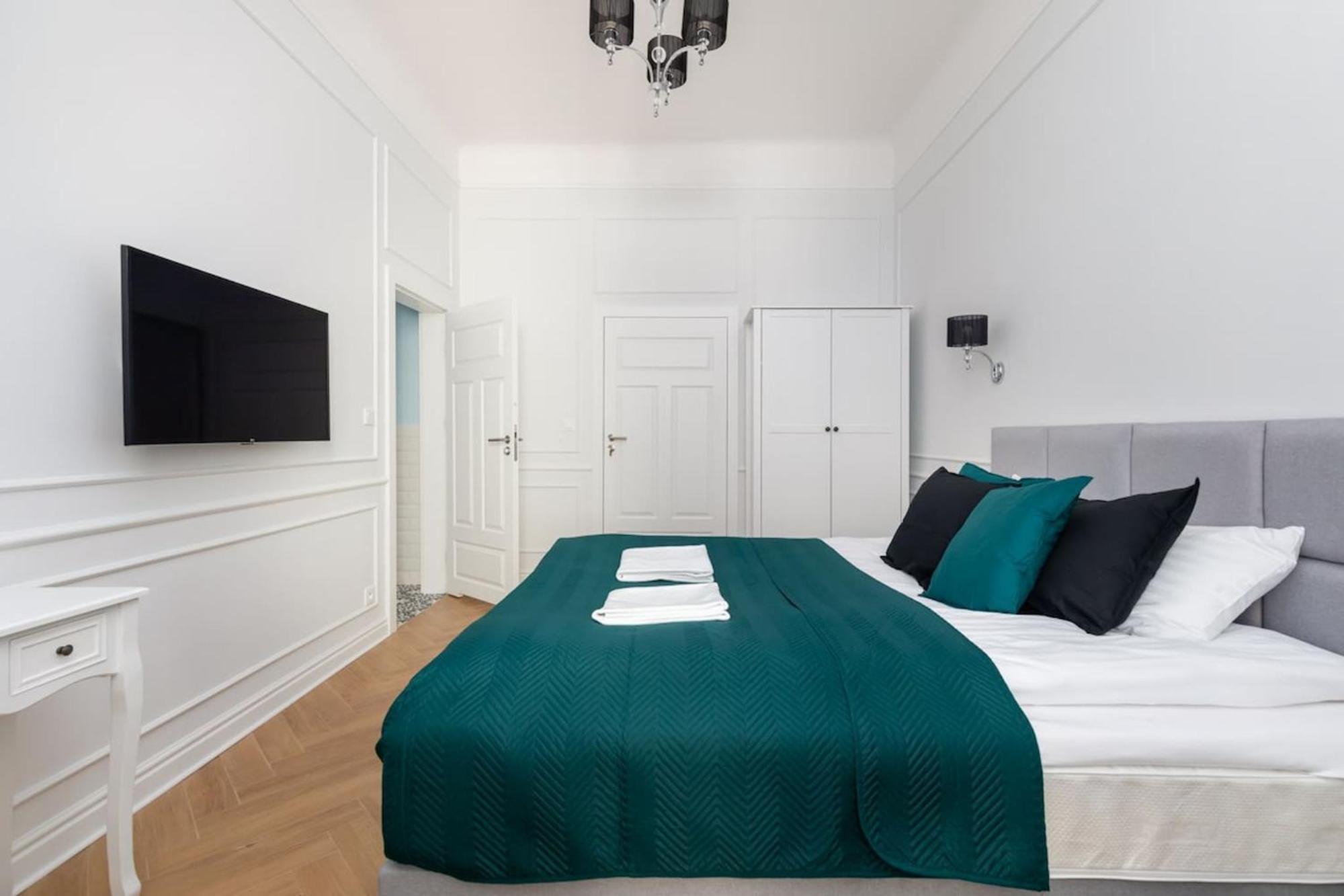 Lwowska 9 - Cozy & Comfortable By Renters Warsaw